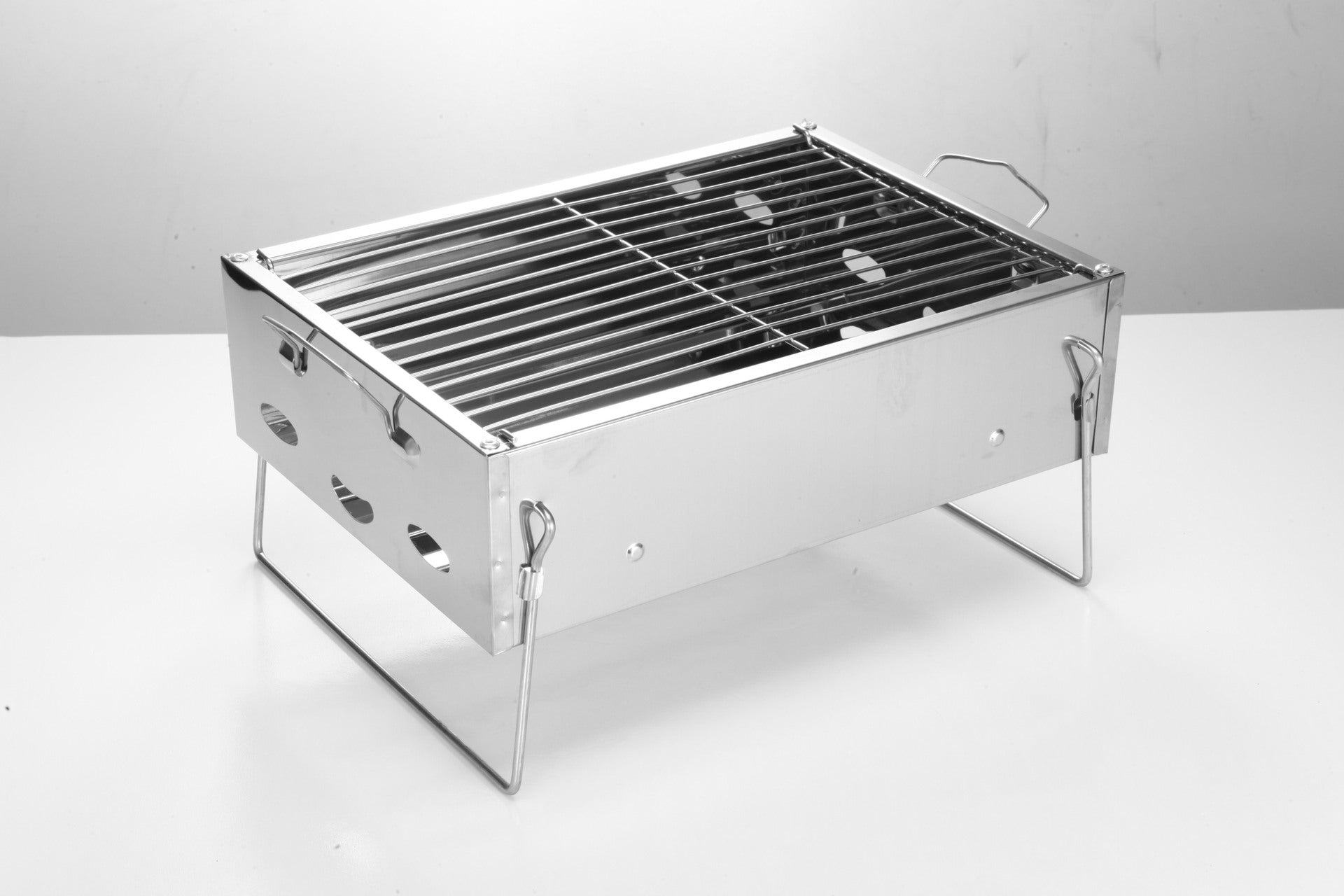 Experience the Joy of Outdoor Cooking with Our Stainless Steel Portable Barbecue Grill
